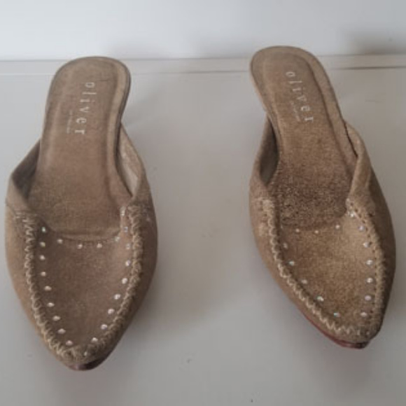 Shoes - Picture 1 of 3